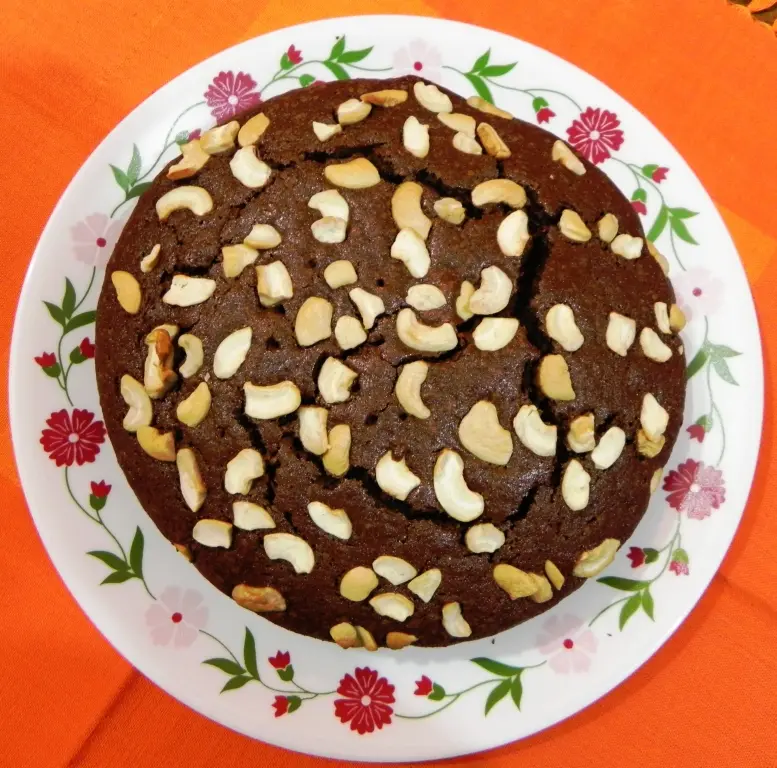 Simple Chocolate Cake {Recipe}