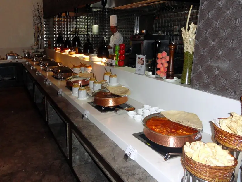 Cafe Rouge, Ramada Central, Gurgaon: Avoidable