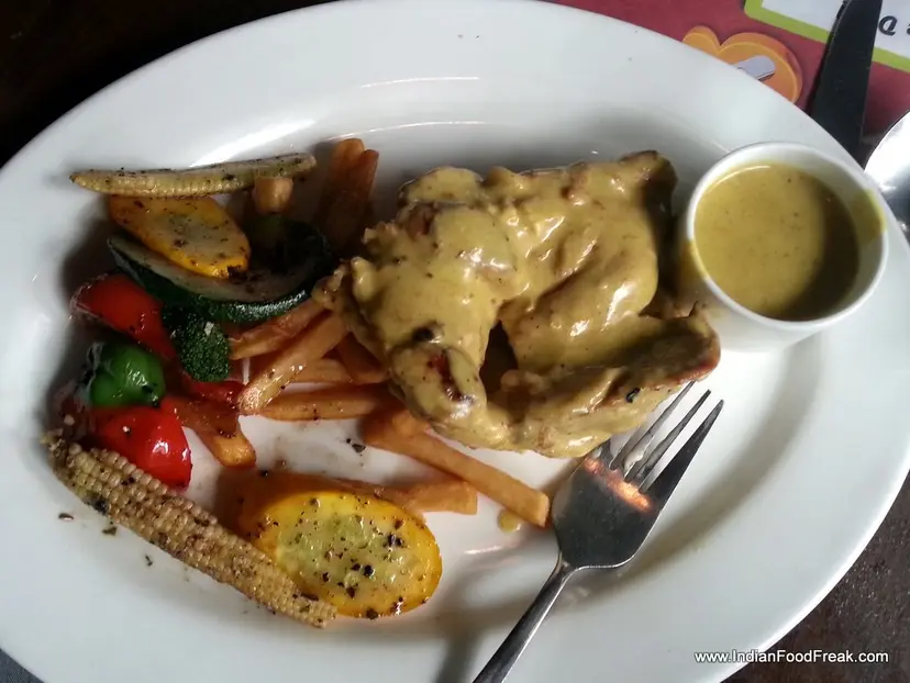Out of the Blue, Powai, Mumbai – A Disappointment Experience