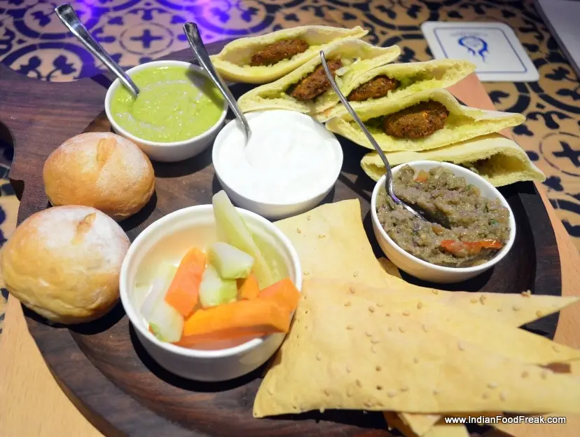 Souq Bistro & Grills, Acropolis Mall, Thaltej, Ahmedabad