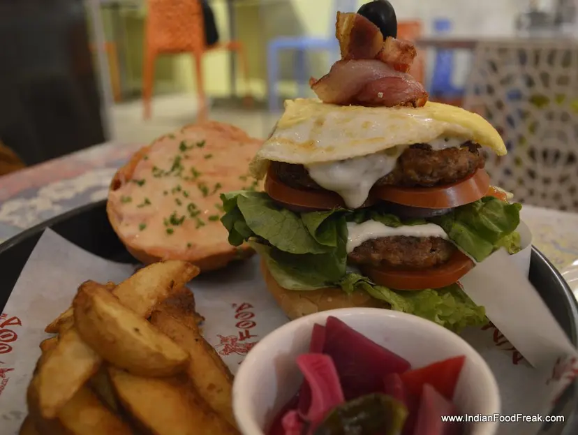 Dudefood, Opp Venky College, Delhi: Dude Here Is Your Food!