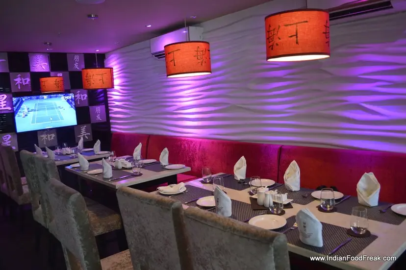 Shanghai 30, Hauz Khas, Delhi: Glimpses of Glitzy Shanghai