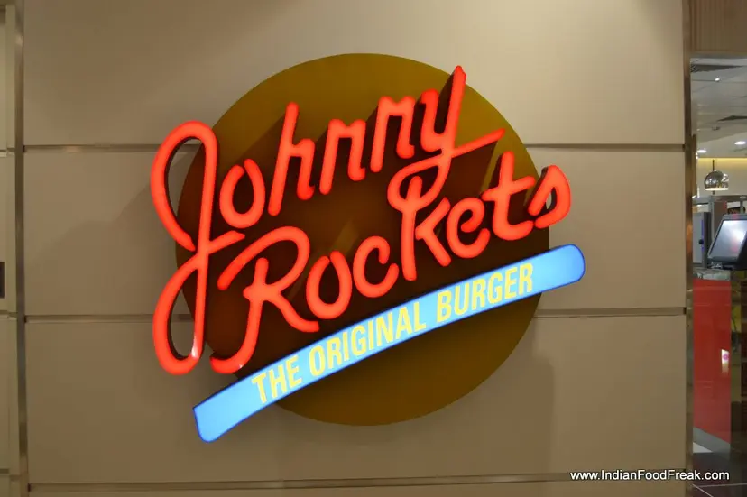 Johnny Rockets, Ambience Mall, Gurgaon: Jive, Jam, Burgers and Shakes