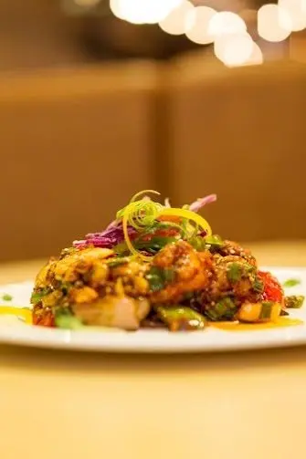New Year’s blast with unlimited food and drinks at Down The Road