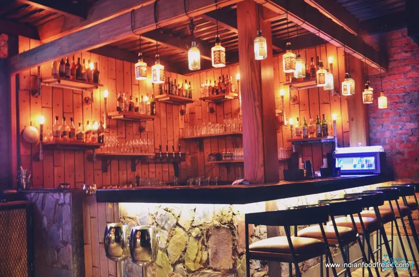 Factory By Sutra, Sector 29, Gurgaon: Industrial Look Microbrewery