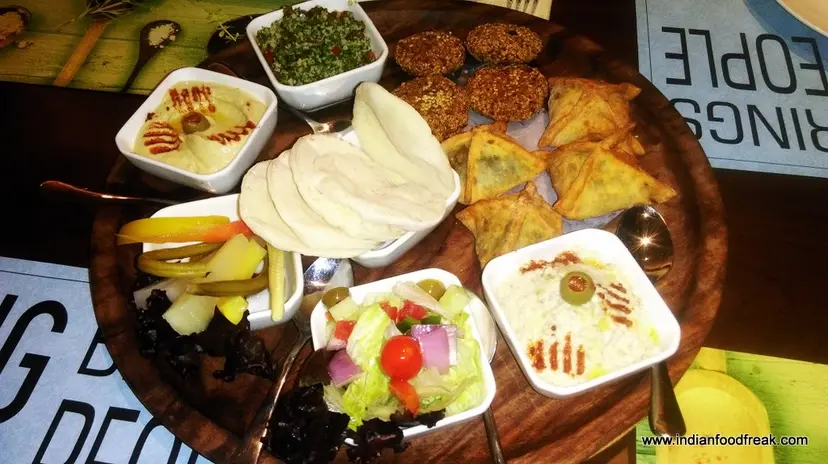 Fusion Bistro, Kailash Colony, Delhi: World Cuisine Served Well