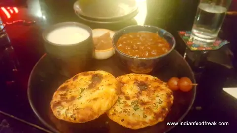 A Bar called life, Juhu : Drinks and Food Chef Sandhu´s way